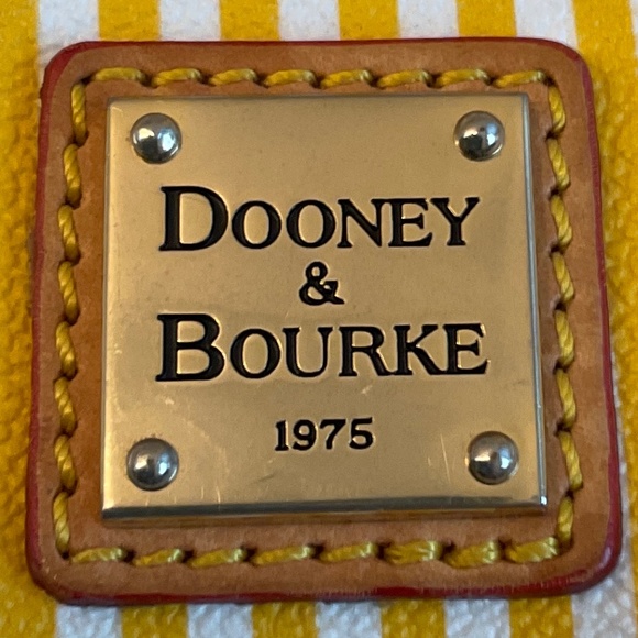 Dooney & Bourke Shoulder Barrel Bag Gold & White Stripes with Taupe Straps EUC - Picture 4 of 10